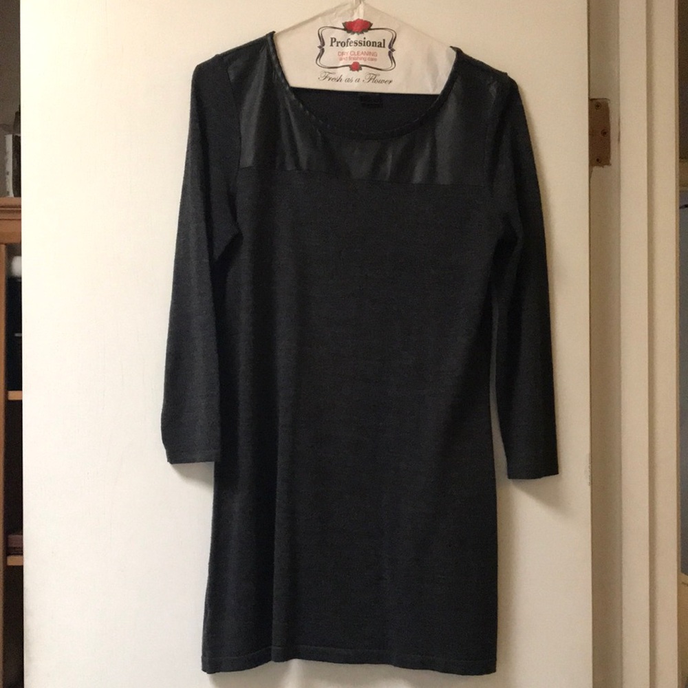 Ann Taylor faux leather tunic. 3/4 sleeves